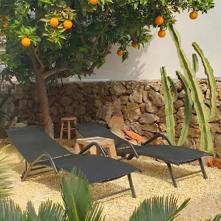 Casa El Montcel, A Unique With Roofterrace And Shared Pool Holiday home *