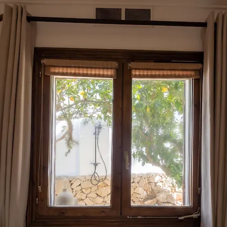 Casa El Montcel, A Unique With Roofterrace And Shared Pool בית נופש דניה