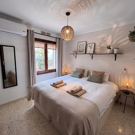 Holiday home Casa El Montcel, A Unique With Roofterrace And Shared Pool