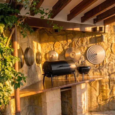 Casa El Montcel, A Unique With Roofterrace And Shared Pool Vakantiehuis Dénia
